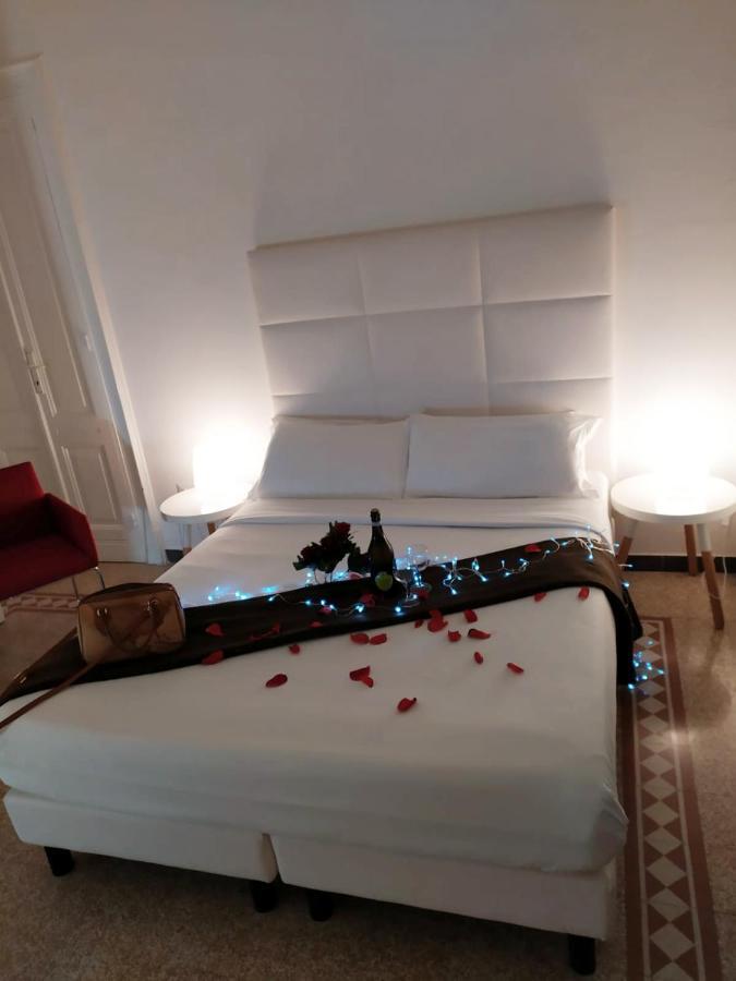 Cagliari D'Amare Via Roma Hotel ภายนอก รูปภาพ
